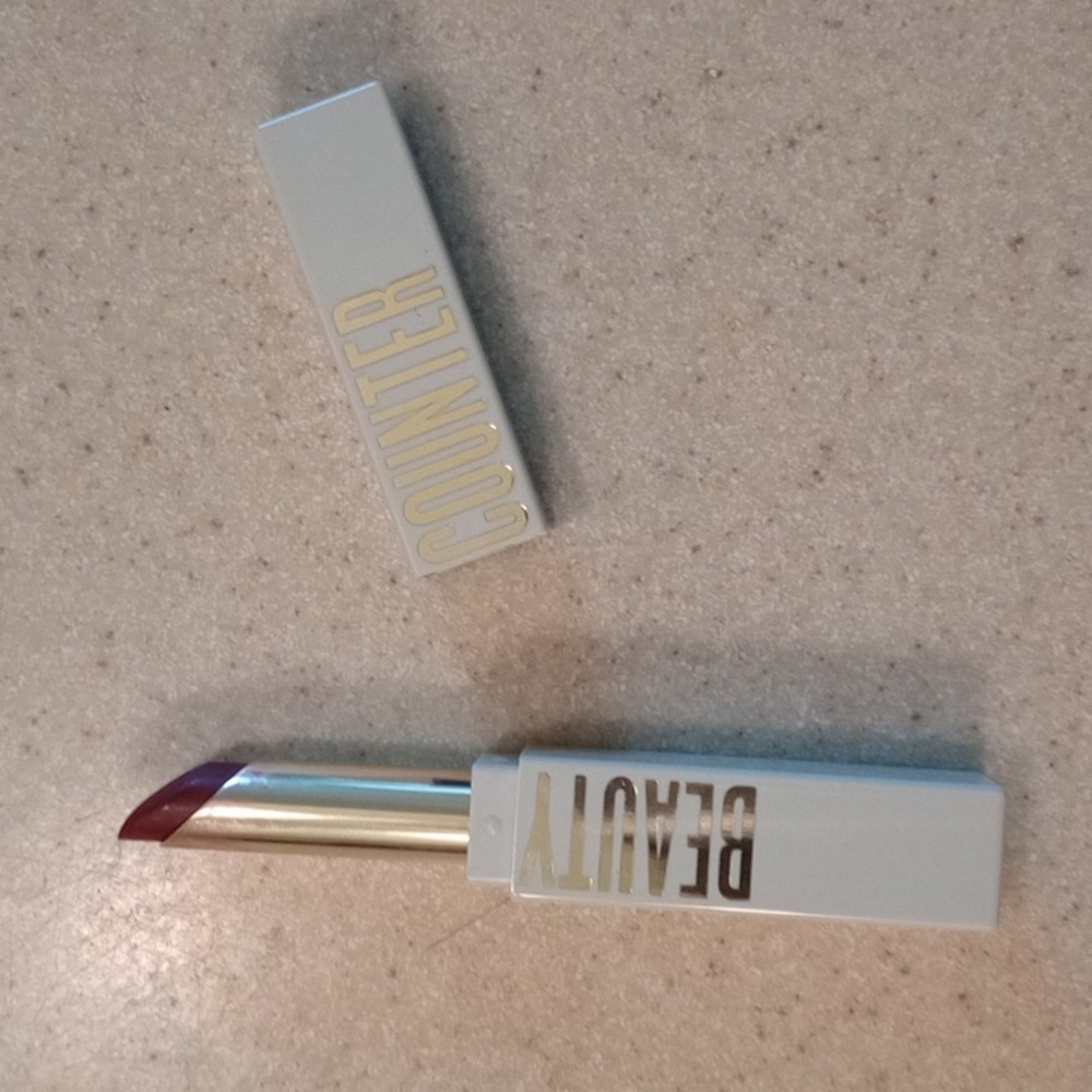 Beautycounter Powerful lipstick